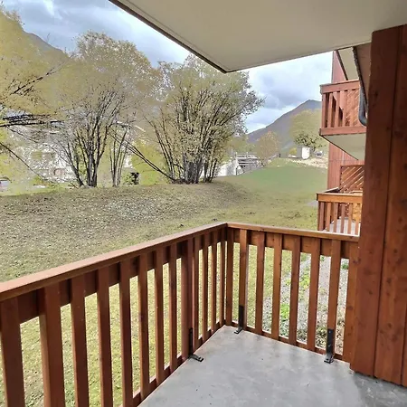 Apartment Hameaux De Val - Pour 2 Personnes Situe A A 600m Du Centre Du Village Et Des Pistes Mae-1854 *